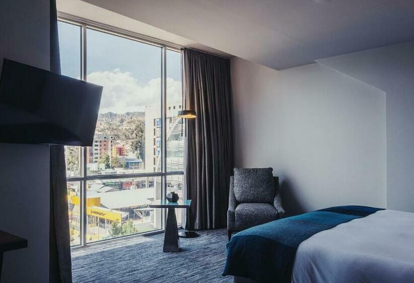 اتاق لوکس با تخت بزرگ, Atix