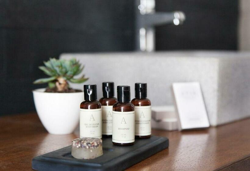 اتاق سوپریور, Atix