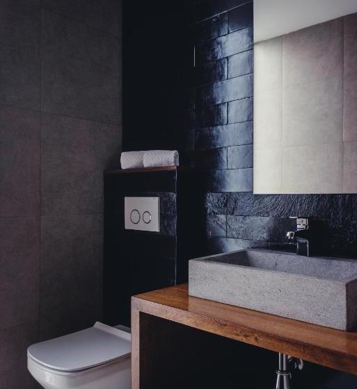 سوئیت پرزیدنت, Atix