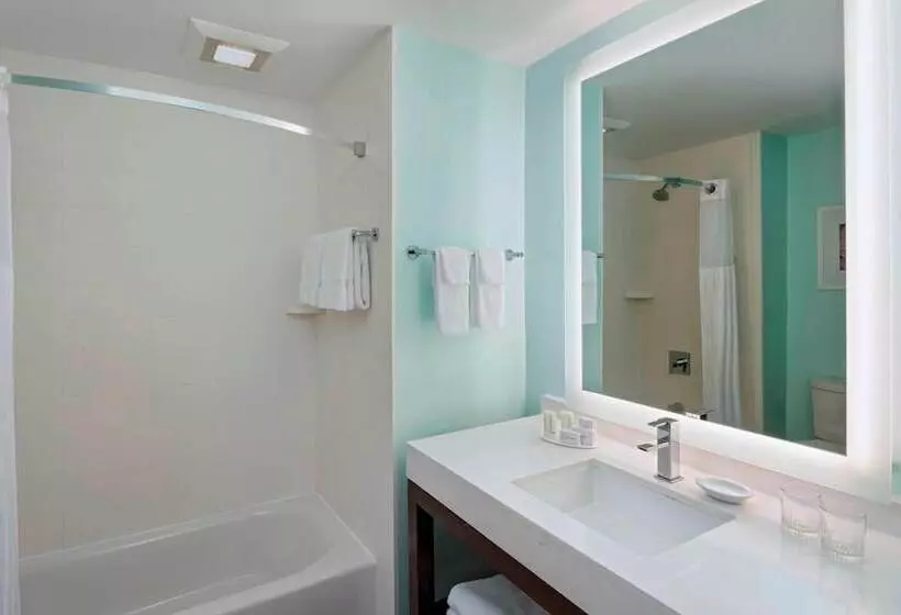 اتاق استاندارد با تخت دوبل, Courtyard By Marriott Nassau Downtown/junkanoo Beach