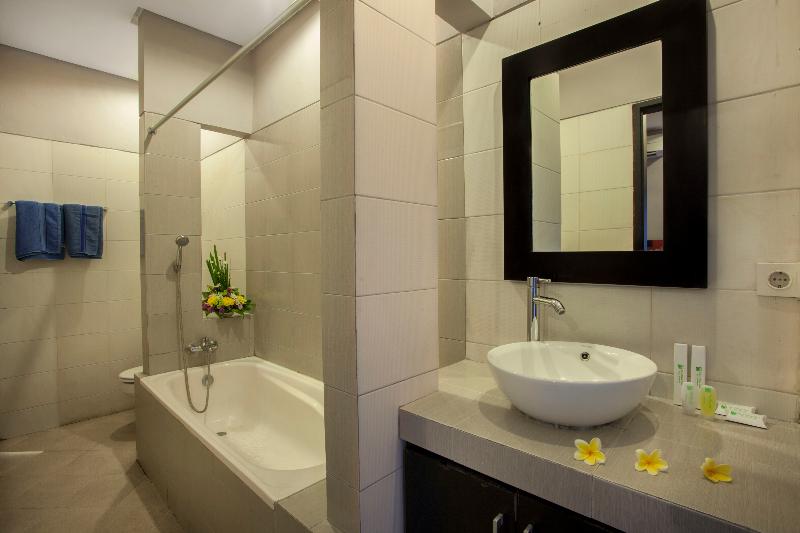 اتاق استاندارد با چشم‌انداز دریا, Holiday Inn Antalya   Lara, An Ihg