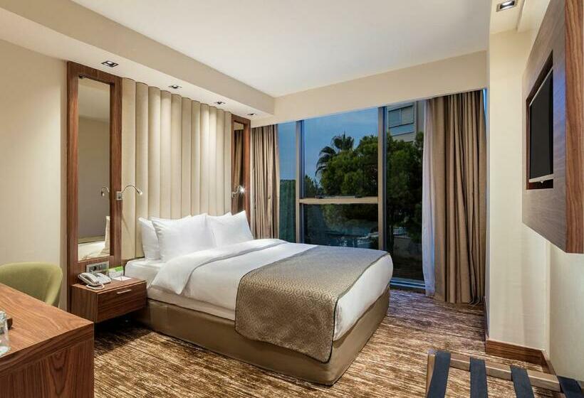 اتاق استاندارد با چشم‌انداز شهر, Holiday Inn Antalya   Lara, An Ihg