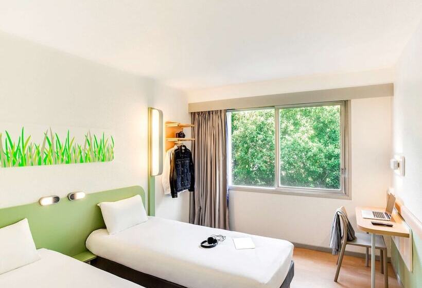 חדר סטנדרט, Ibis Budget Pau Lescar