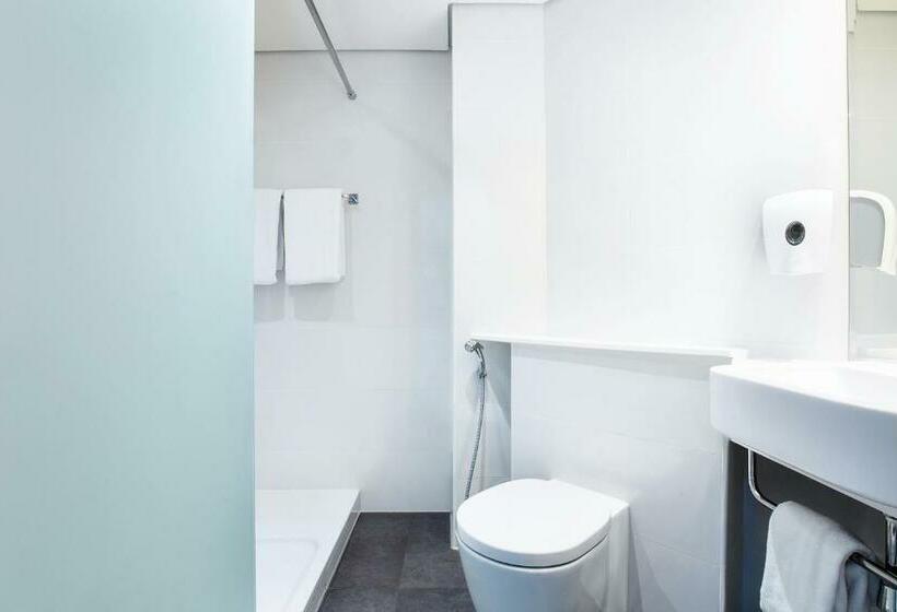 اتاق کلاسیک, Ibis Styles Sharjah