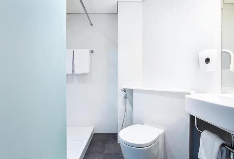 اتاق سوپریور, Ibis Styles Sharjah