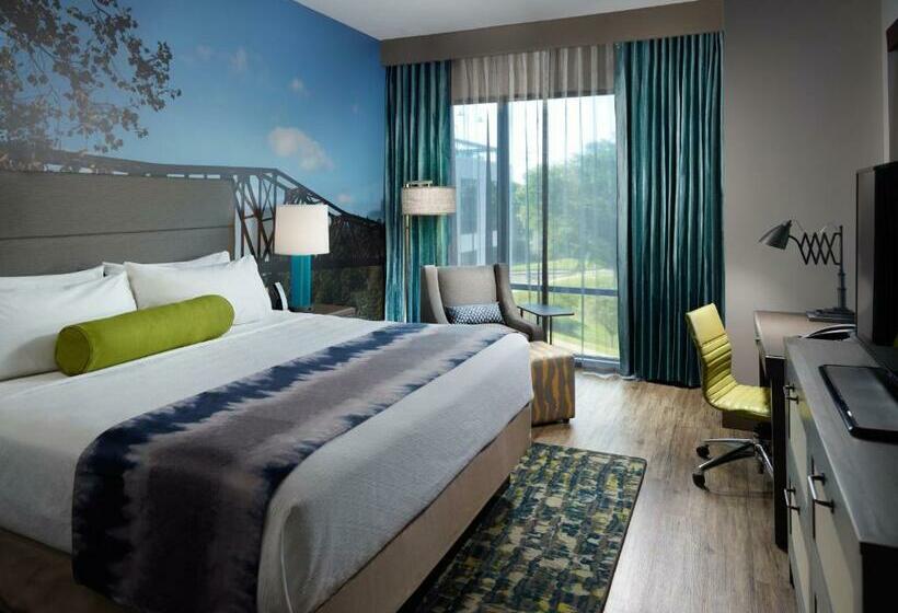이그제큐티브 룸 킹사이즈 침대, Indigo Tuscaloosa Downtown, An Ihg