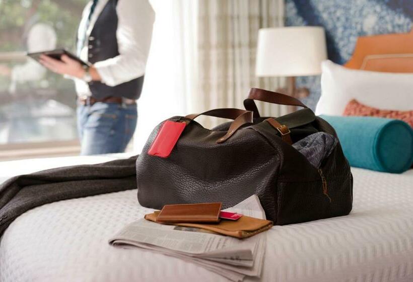 스탠다드 룸, Indigo Tuscaloosa Downtown, An Ihg