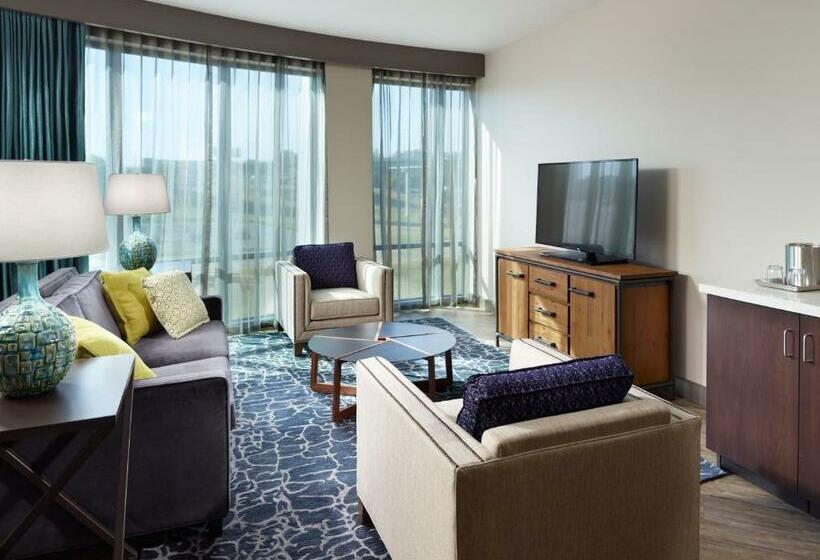 스탠다드 룸, Indigo Tuscaloosa Downtown, An Ihg