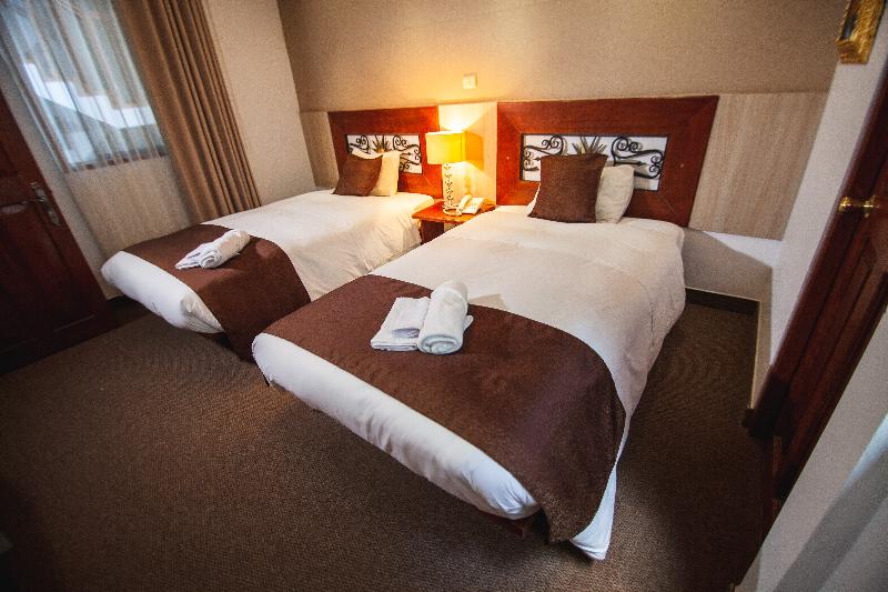 غرفة قياسية, Intiwatana El Tambo