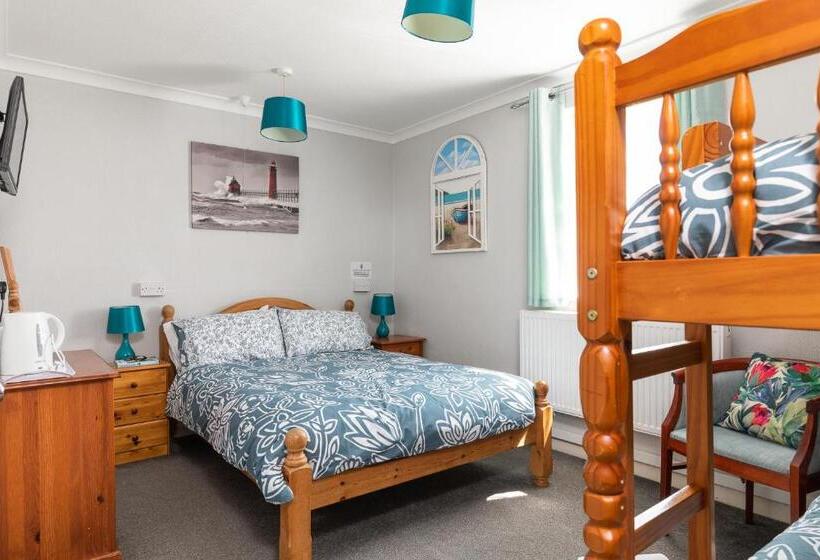 اتاق خانوادگی, Kenton