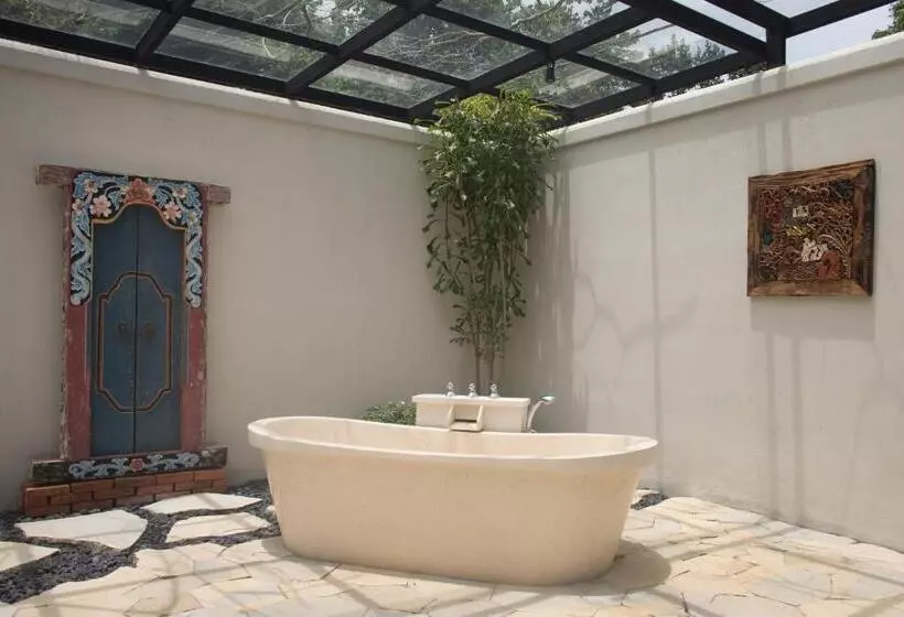 2 Bedroom Villa