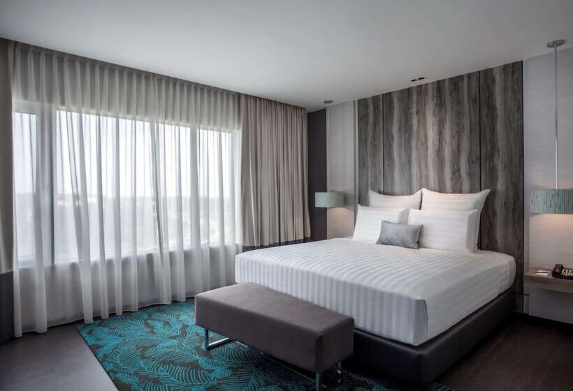 수피리어 스위트, Pullman Miri Waterfront