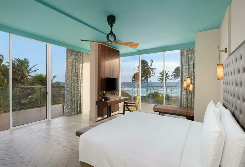 Полулюкс, Radisson Blu Resort Galle