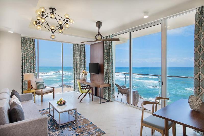 Люкс Вид на Море, Radisson Blu Resort Galle