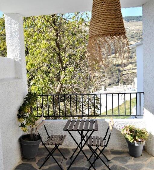 غرفة قياسية مزوَّدة بتراس, Rural Alfajía De Antonio