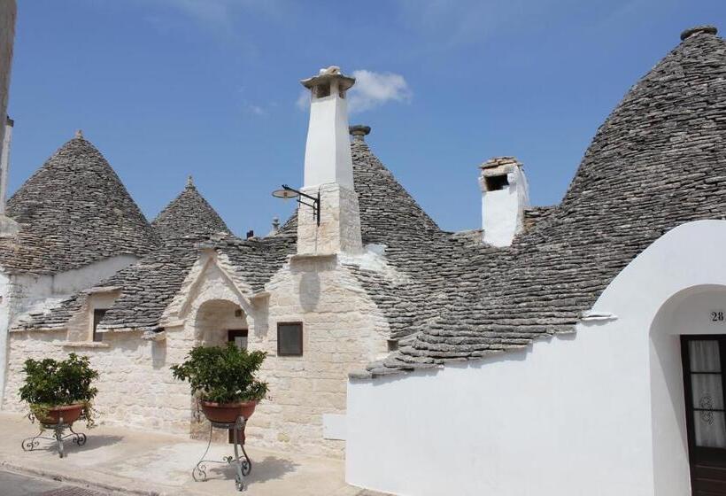 דירת שלושה חדרים, Tipico Resort