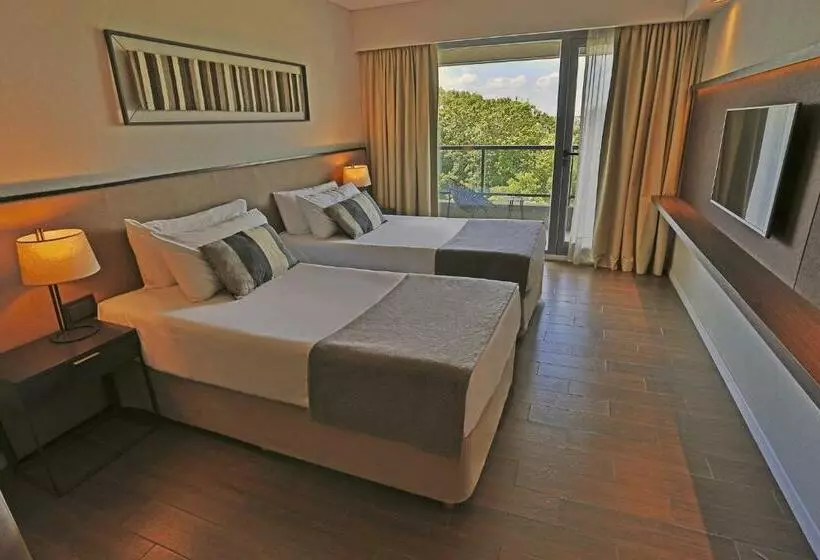 スタンダードスタジオ, Mulen Hotel Tandil