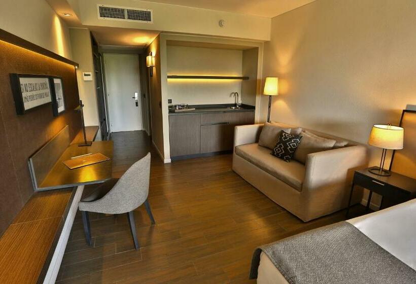 إستوديو قياسى, Mulen Hotel Tandil