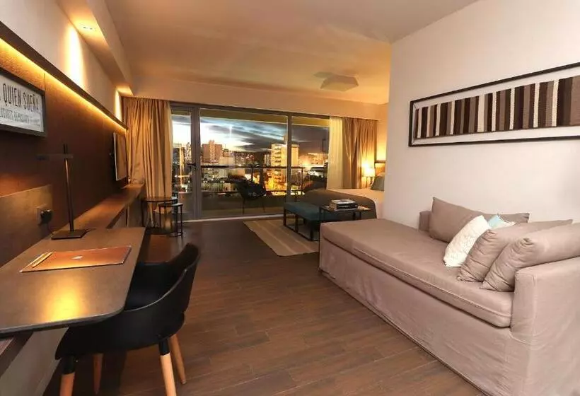 デラックススタジオ, Mulen Hotel Tandil