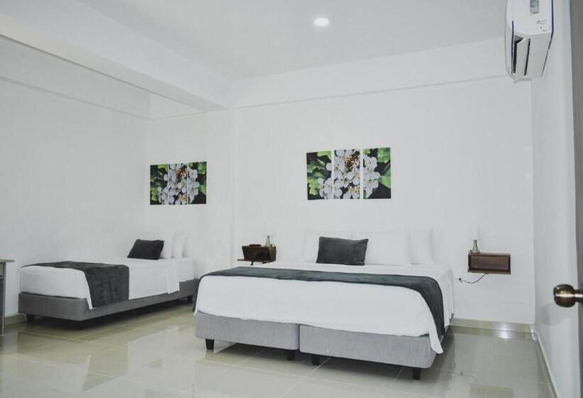 غرفة سوبيريور ثلاثية, El Marqués De Manga