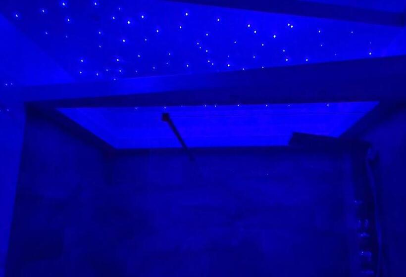 キングサイズベッドのデラックススイート, Terrace Suites Iasi