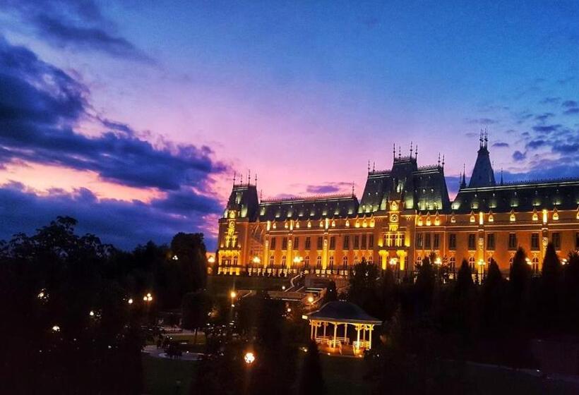 آپارتمان 3 خوابه, Terrace Suites Iasi