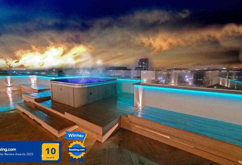 キングサイズベッドのスイートルーム, Terrace Suites Iasi