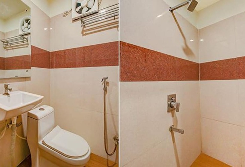 Номер Deluxe, Fabexpress Aditya Regency