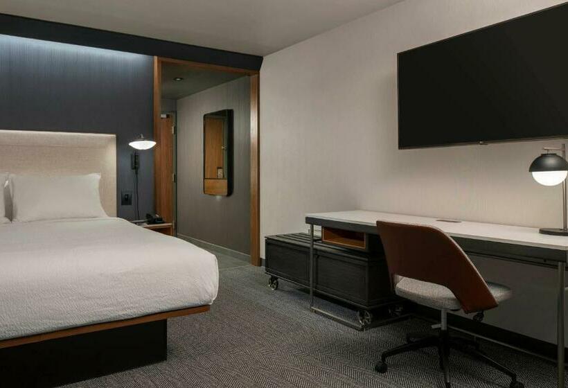 اتاق استاندارد با تخت بزرگ, Courtyard By Marriott Bozeman