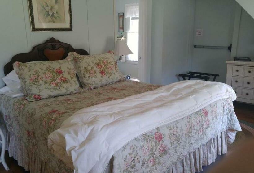 غرفة قياسية مطلّة علي الحديقة, Harpswell Inn