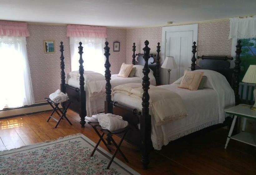 غرفة قياسية مطلّة علي الحديقة, Harpswell Inn