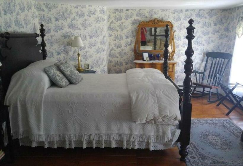 غرفة قياسية مطلّة علي الحديقة, Harpswell Inn