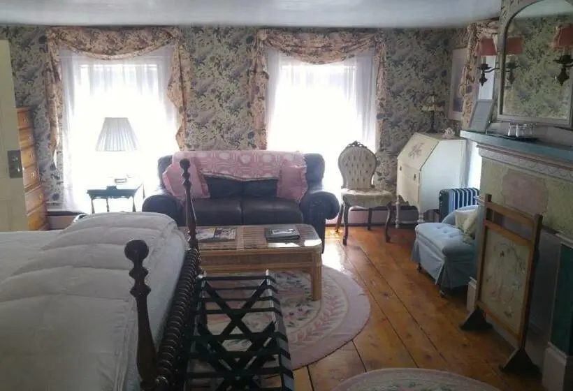 オーシャンビュースタンダードルーム, Harpswell Inn