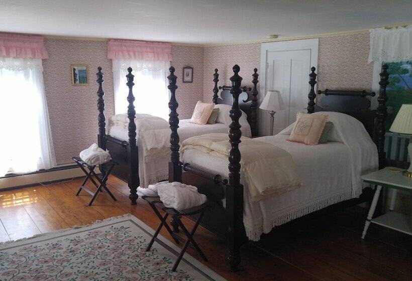 غرفة قياسية مطلّة علي الحديقة, Harpswell Inn