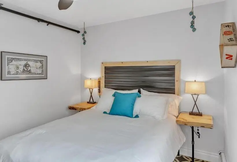 Classic-huone, Highliner Hotel   Queen Suites