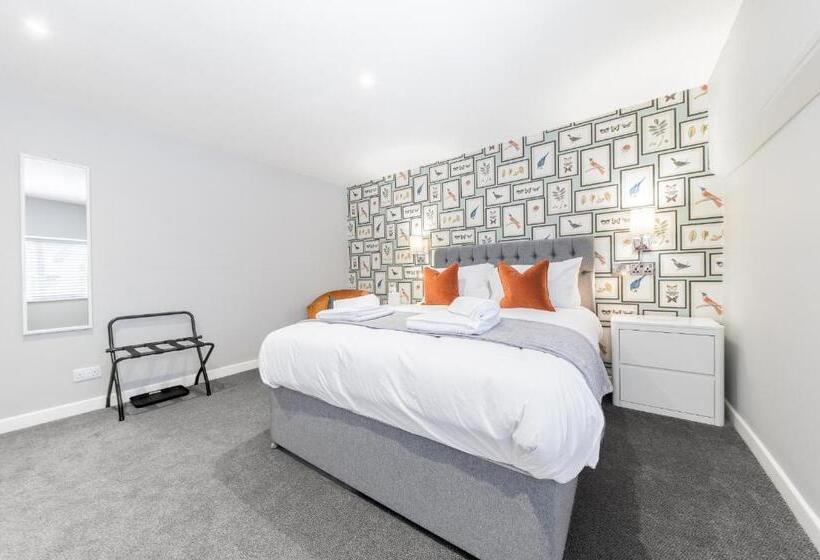 Стандартный Номер Кровать Кинг, Chequers Lodge  Dalton In  Furness  Self Check In