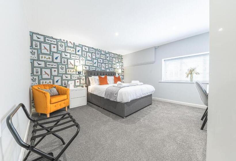 스탠다드 룸 킹사이즈 침대, Chequers Lodge  Dalton In  Furness  Self Check In