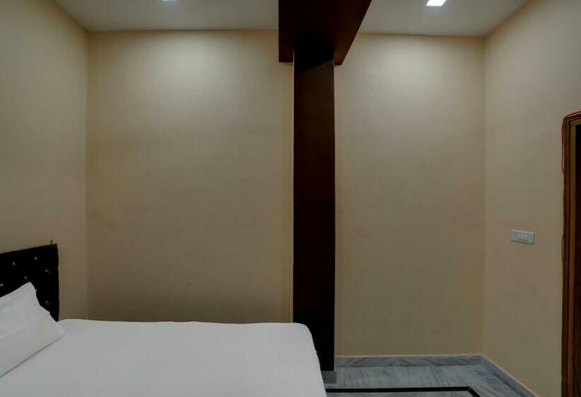 Klassiskt Trippelrum, Oyo Hotel The Perison