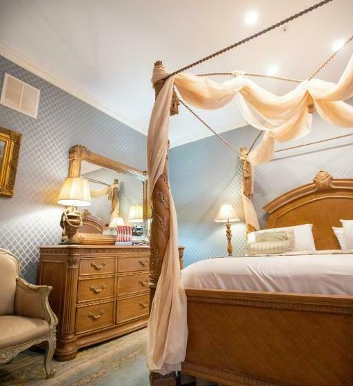 标准间, 1840s Carrollton Inn