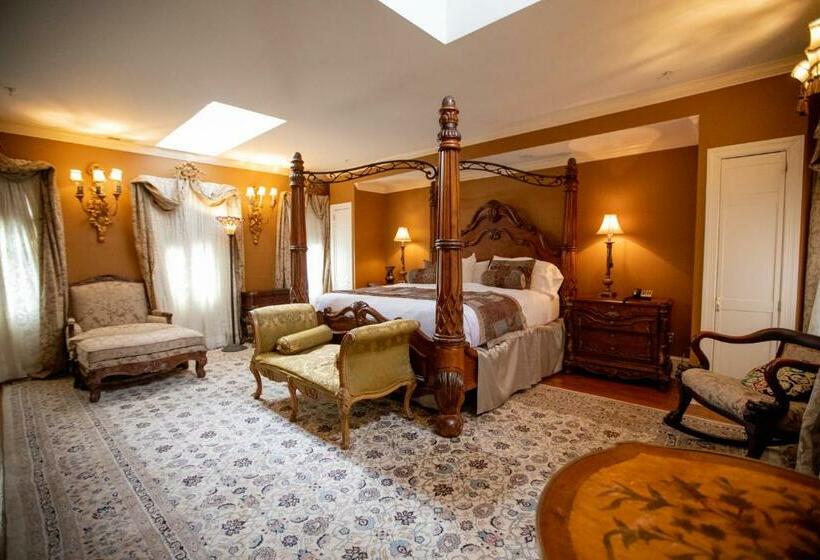 スイート, 1840s Carrollton Inn