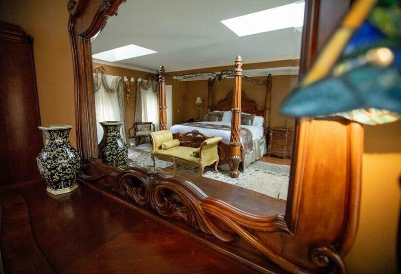 套房, 1840s Carrollton Inn