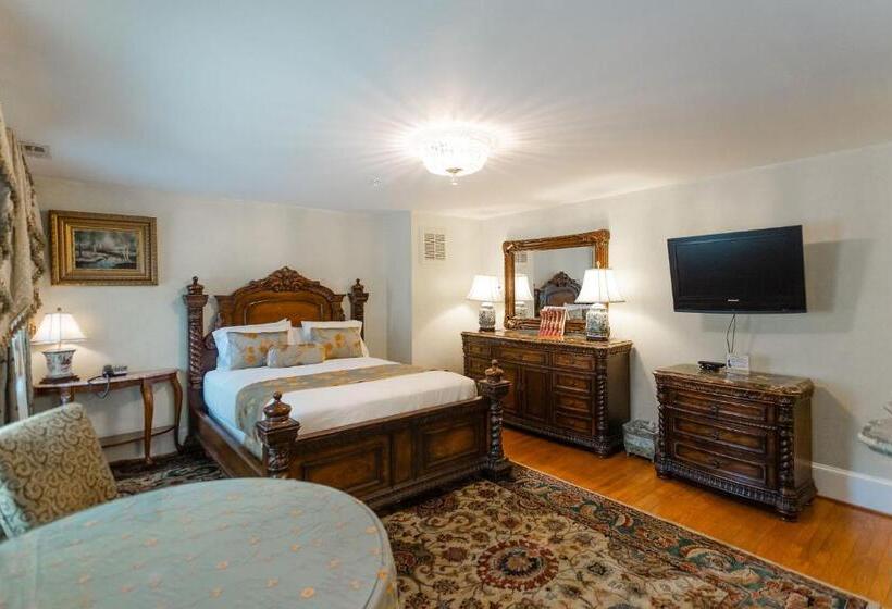 标准间, 1840s Carrollton Inn