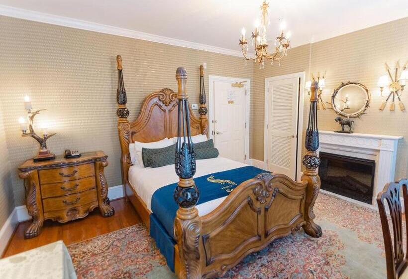 标准间, 1840s Carrollton Inn