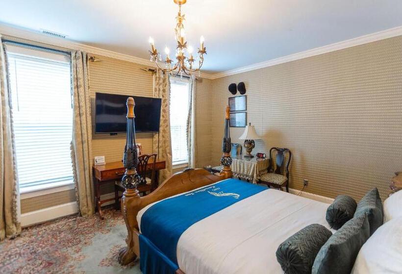 标准间, 1840s Carrollton Inn