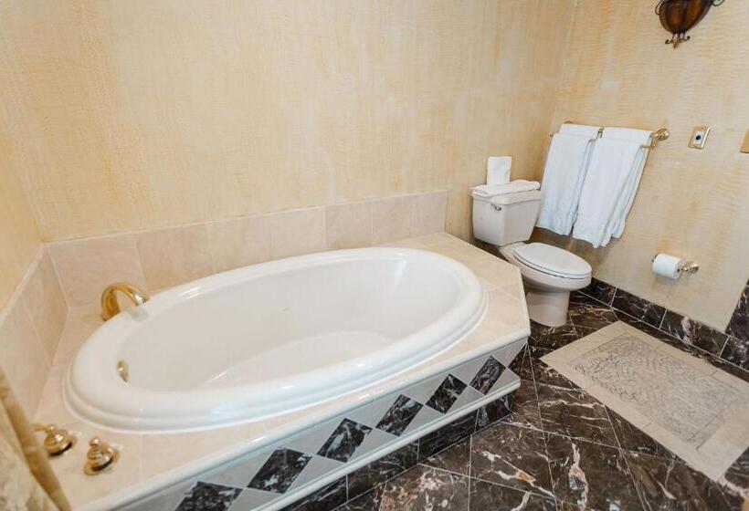 套房, 1840s Carrollton Inn