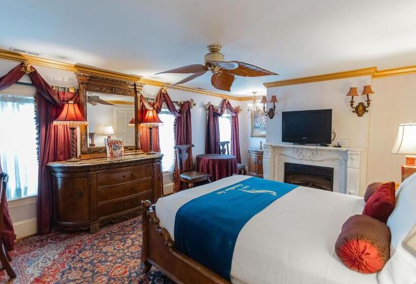 标准间, 1840s Carrollton Inn