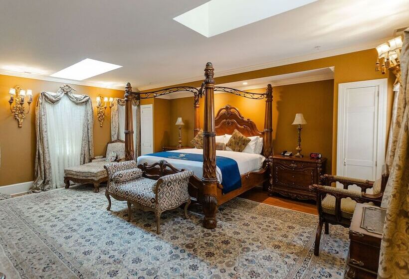 套房, 1840s Carrollton Inn