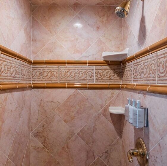 套房, 1840s Carrollton Inn