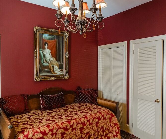 套房, 1840s Carrollton Inn