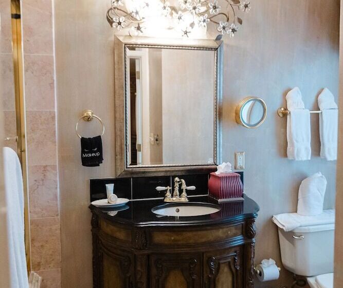 套房, 1840s Carrollton Inn